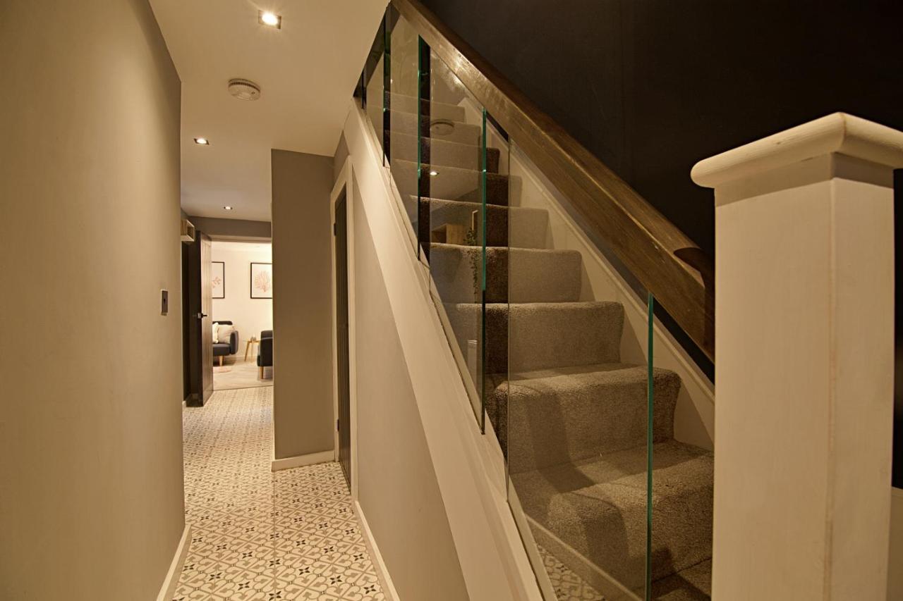 Scotforth Road- Boutique Rooms In Lancaster City Townhouse Bagian luar foto